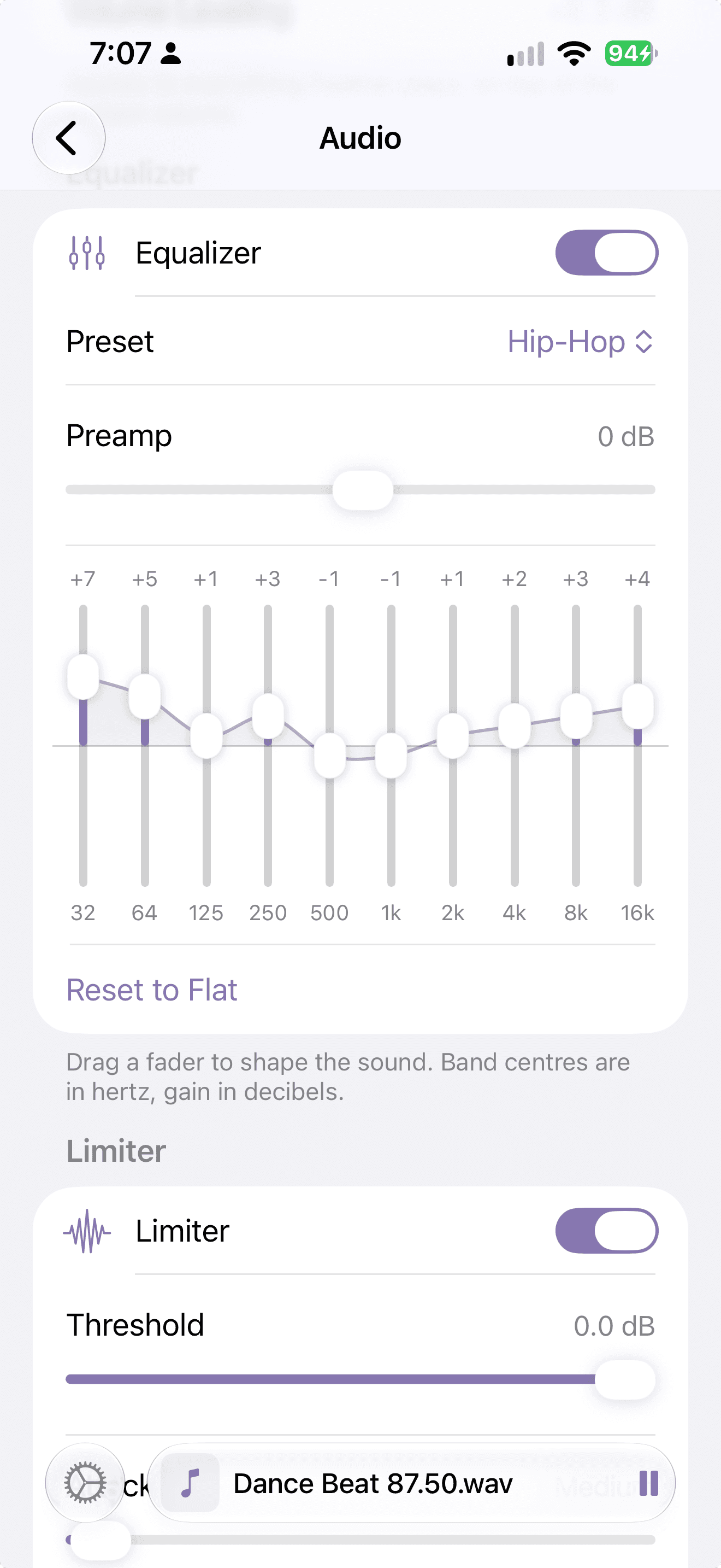 Feather Player's 10-band equalizer with the Hip-Hop preset